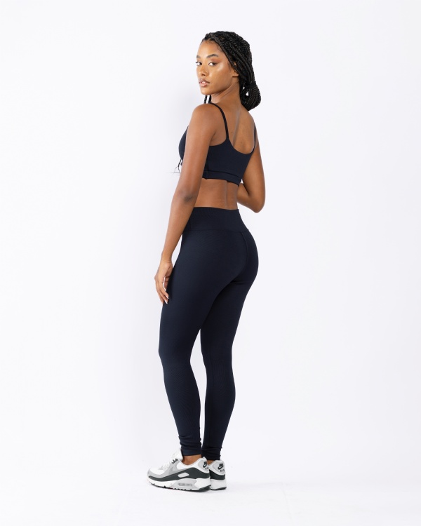 CONJUNTO SLIM PRETO CANELADO 