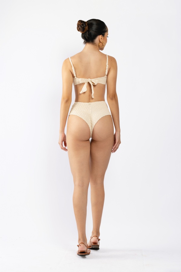 BIKINI HANNAH ESCAMA