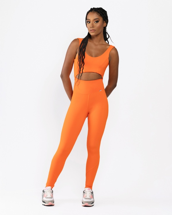 MACACÃO JUMP LARANJA 